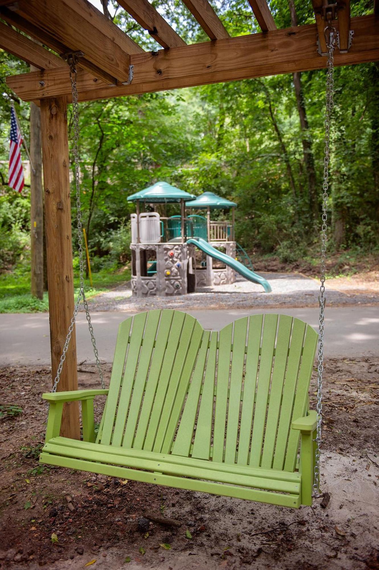 Ryon Tiny Home Cabin City-Side Rustic Retreat チャタヌーガ エクステリア 写真