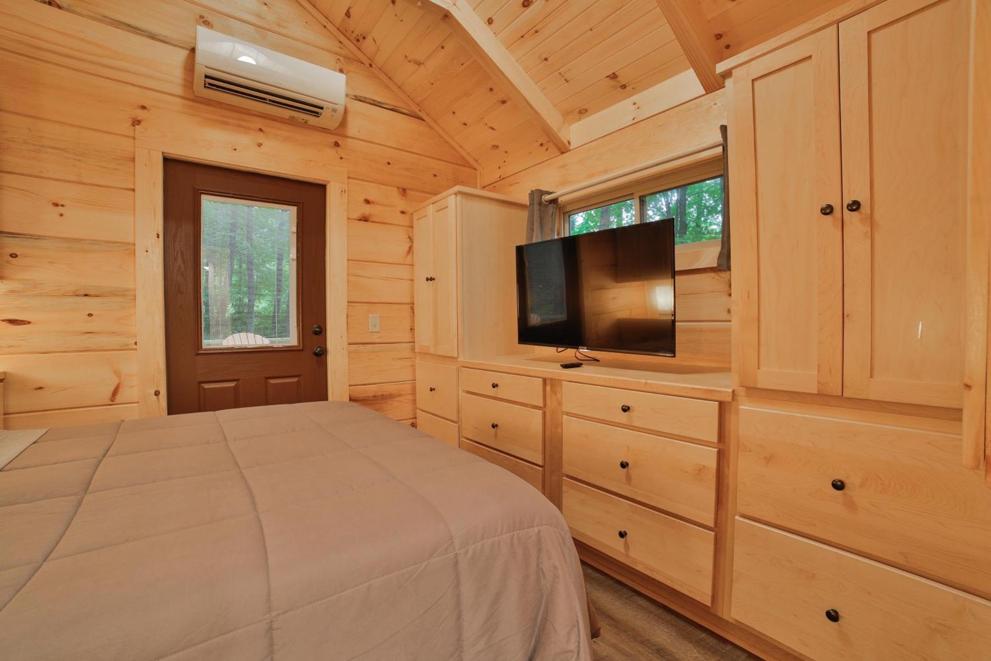Ryon Tiny Home Cabin City-Side Rustic Retreat チャタヌーガ エクステリア 写真