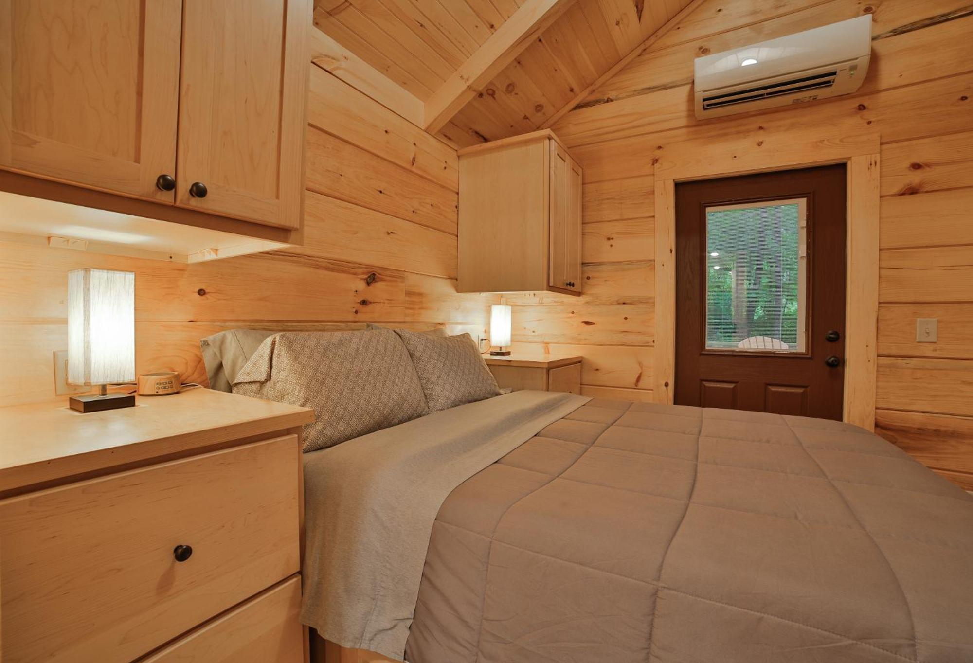 Ryon Tiny Home Cabin City-Side Rustic Retreat チャタヌーガ エクステリア 写真