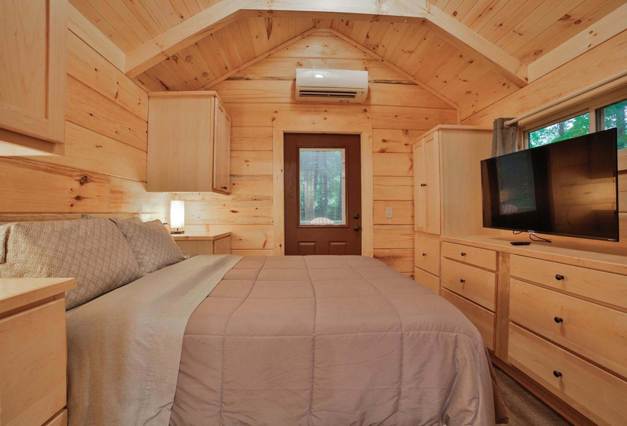 Ryon Tiny Home Cabin City-Side Rustic Retreat チャタヌーガ エクステリア 写真