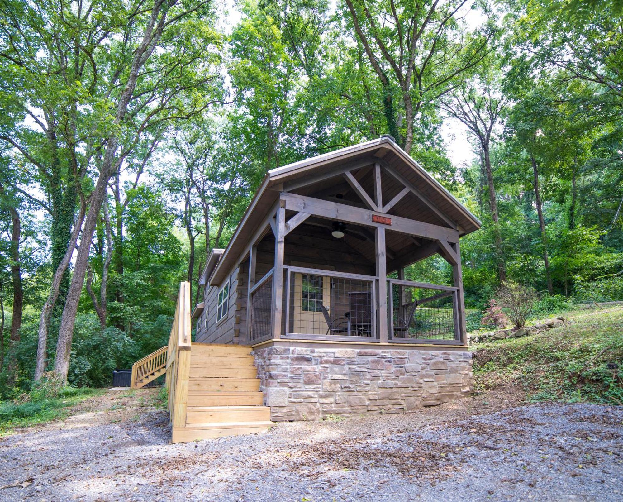 Ryon Tiny Home Cabin City-Side Rustic Retreat チャタヌーガ エクステリア 写真